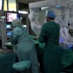 Lekari u Beču operišu pomoću robota 13