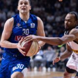 Budućnost: Sudije direktno odlučile pobednika protiv Partizana 9