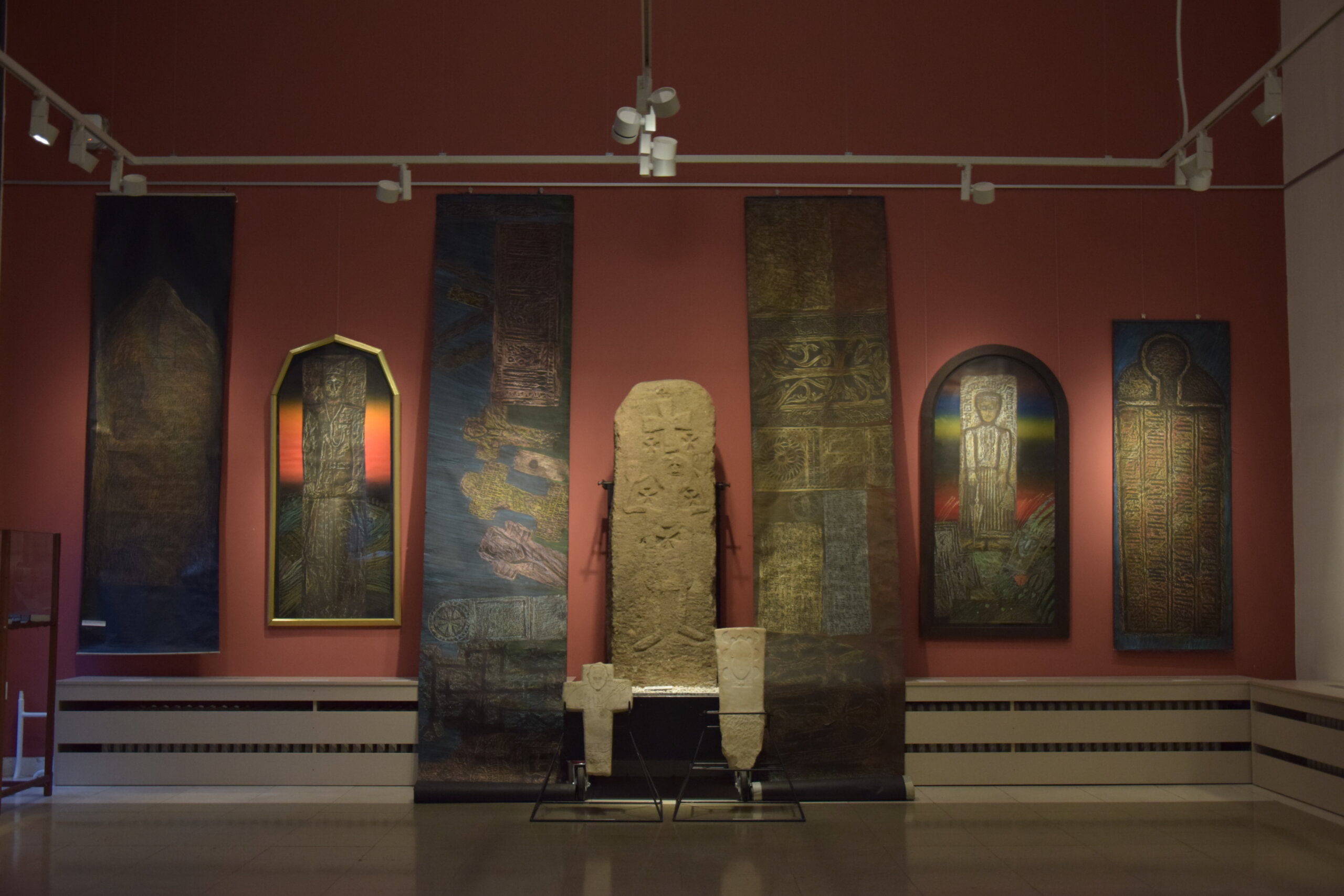 INTERVJU Anamarija Vartabedijan, slikarka i fotografkinja o svom ocu Miodragu Vartabedijanu Varti, pioniru grafičkog dizajna kod nas 2 INTERVJU Anamarija Vartabedijan, slikarka i fotografkinja o svom ocu Miodragu Vartabedijanu Varti, pioniru grafičkog dizajna kod nas 2