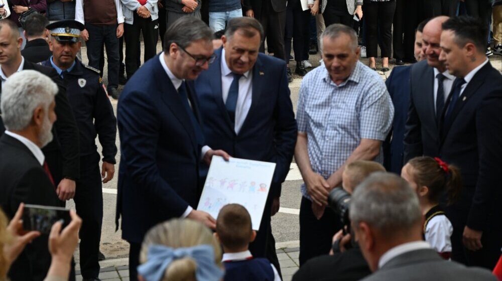 Zašto Vučić plaši Srbe ukidanjem Republike Srpske? 1