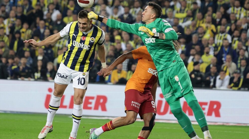 Turci otkrivaju: Tadić napušta Fenerbahče ako Kartal ostane trener 1