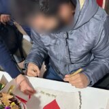 Zaposleni i osuđenici OZ Zaječar pomogli projekat „Kuća od papira“ koji uključuje rad osoba sa intelektualnim teškoćama 7