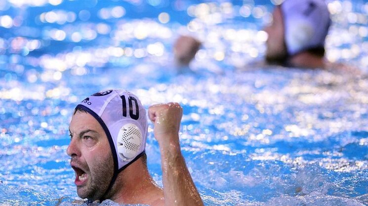 Filipović bombom sa pola terena "prelomio" Jadran: Novi Beograd osvojio regionalnu titulu 1