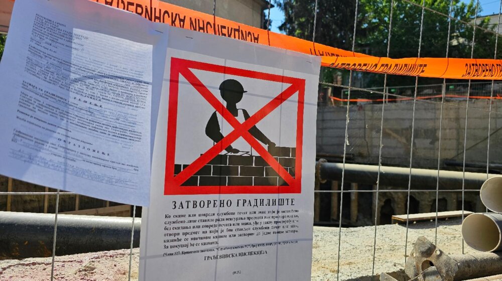 Na zatvorenom gradilištu u Preševskoj ulici opet došlo do obrušavanja zemlje (FOTO) 1
