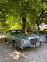 Izložba oldtajmera i električnih automobila na platou ispred Saobraćajnog fakulteta (FOTO) 4