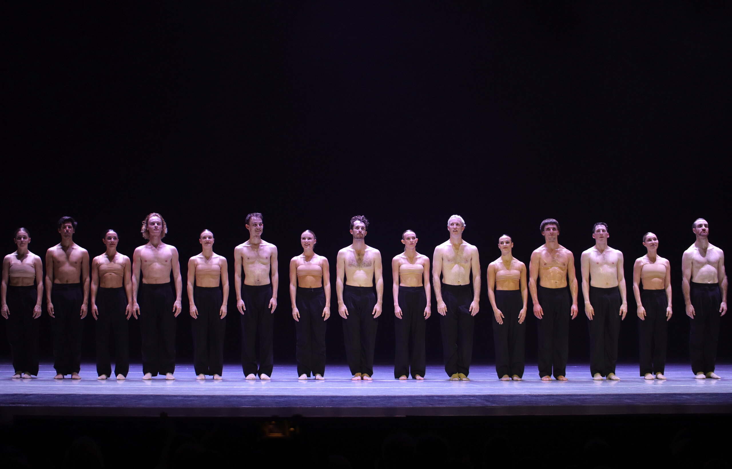 Komad koji se uvlači pod kožu - Sidnejska kompanija igre opčinila beogradsku publiku 2 Sidnejska kompanija igre