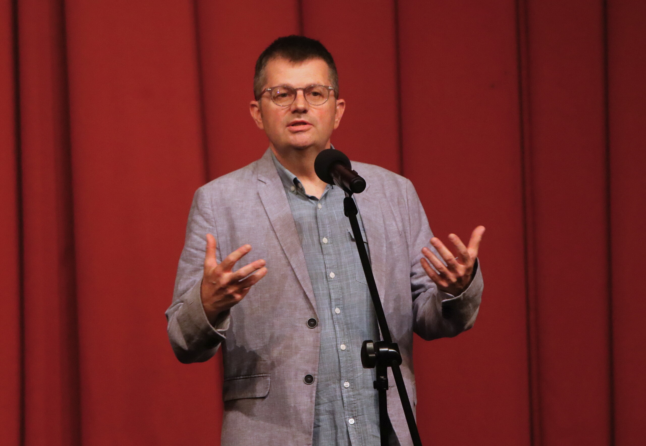 "Čovekova sudbina – snovi i stvarnost": U Šapcu otvoren 8. po redu festival "Pozorišno proleće" predstavom "Ljudi od voska" 2