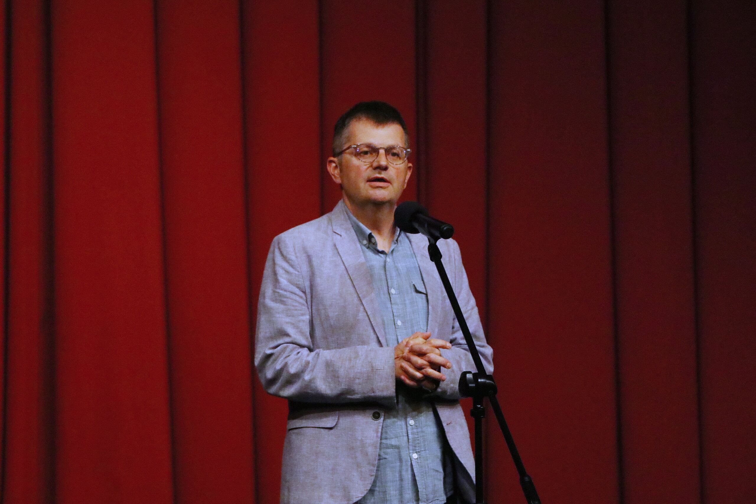 "Čovekova sudbina – snovi i stvarnost": U Šapcu otvoren 8. po redu festival "Pozorišno proleće" predstavom "Ljudi od voska" 3