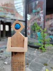 Svaki prostor je dobar za kulturu: Izložba kragujevačkog slikara Zorana Ignjatovića u nikad završenom tržnom centru u Erdoglji 4