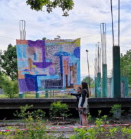 Svaki prostor je dobar za kulturu: Izložba kragujevačkog slikara Zorana Ignjatovića u nikad završenom tržnom centru u Erdoglji 8