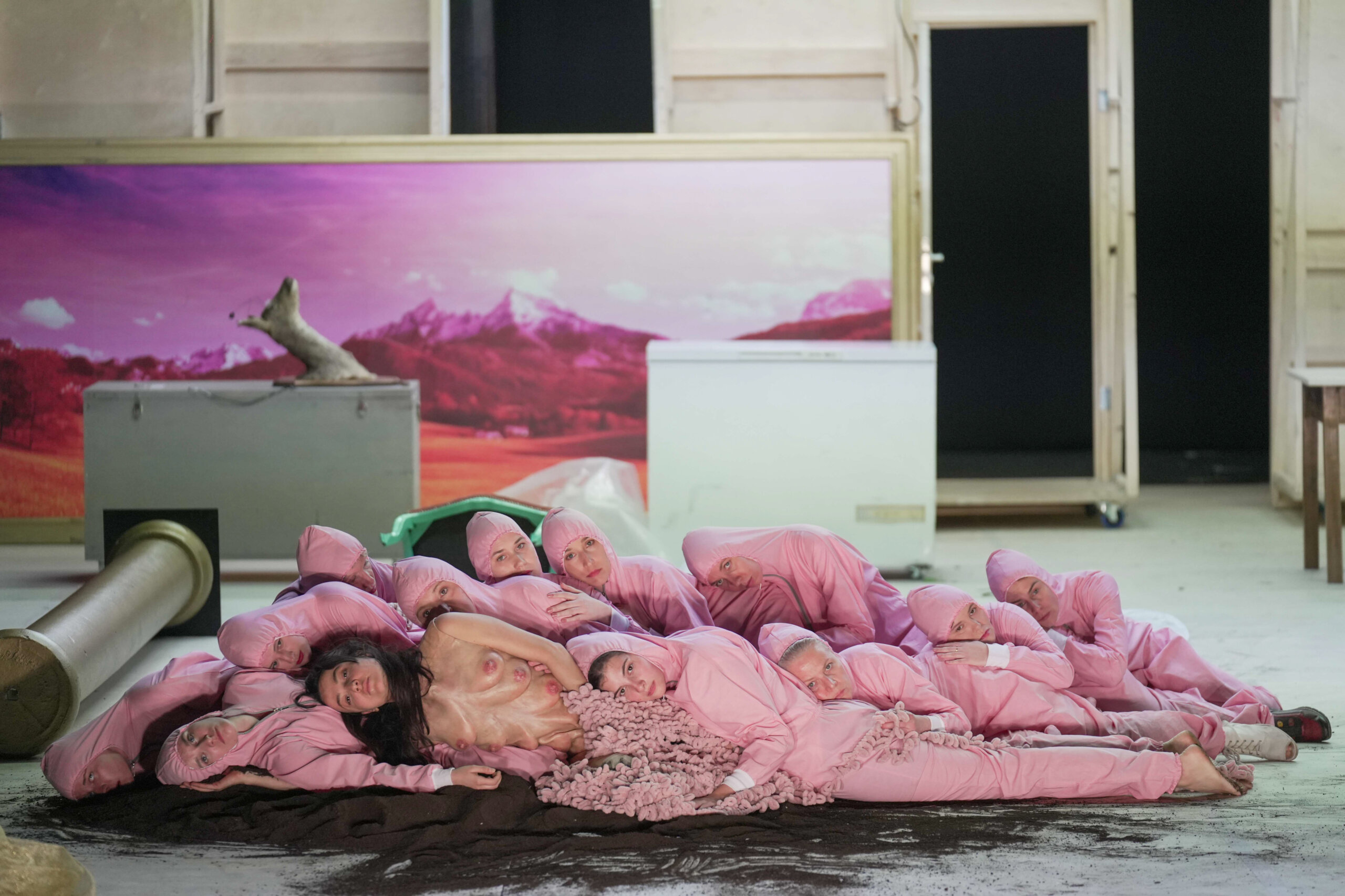 Selma Spahić za Danas: Zastrašujuća je tačka u kojoj se svijet sada nalazi 2 Selma Spahić za Danas: Zastrašujuća je tačka u kojoj se svijet sada nalazi 2