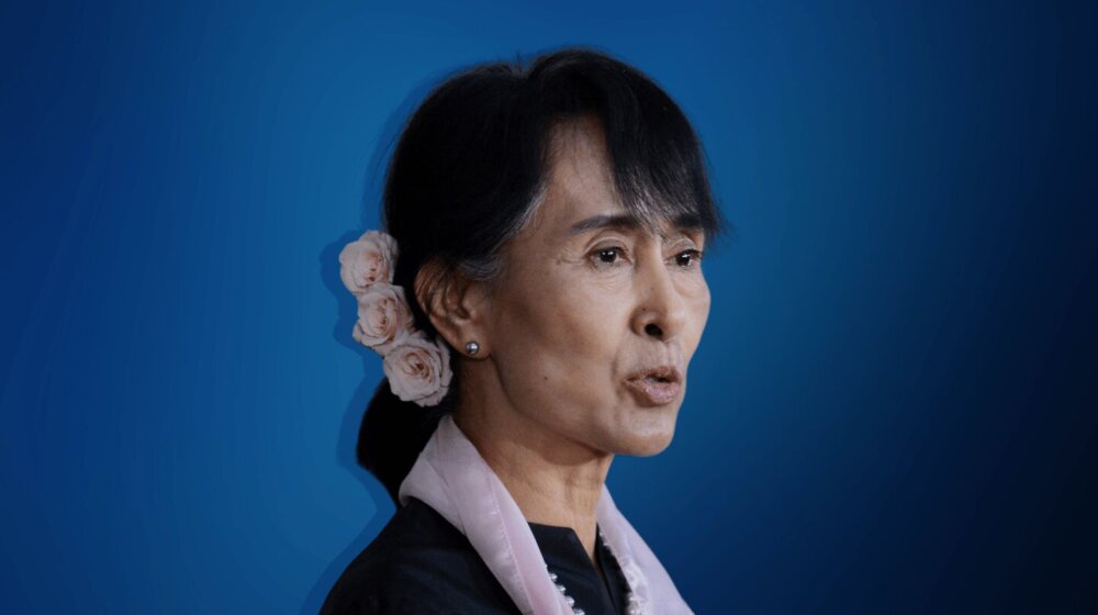 Svrgnuta “Dama”: Ko je Aung San Su Ći, koja je premeštena u kućni pritvor zbog velikih vrućina? 5