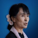Svrgnuta “Dama”: Ko je Aung San Su Ći, koja je premeštena u kućni pritvor zbog velikih vrućina? 8