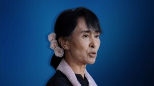 Svrgnuta “Dama”: Ko je Aung San Su Ći, koja je premeštena u kućni pritvor zbog velikih vrućina?