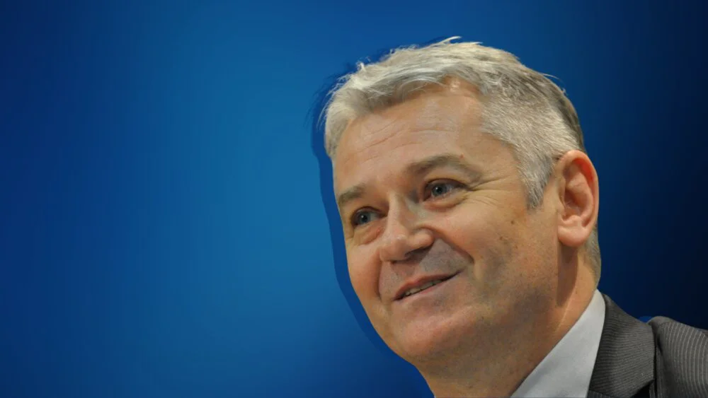 Ko je rektor Dejan Madić Od šampiona u preskoku do prvog čoveka