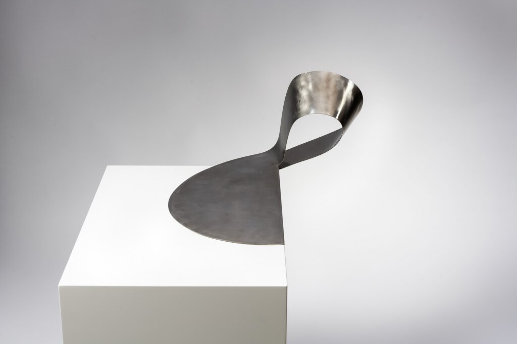 Izložba novih objekata i skulptura Saše Pančića u kragujevačkoj Galeriji „Rima” 2 Izložba novih objekata i skulptura Saše Pančića u kragujevačkoj Galeriji „Rima” 2