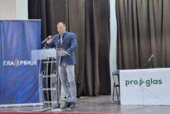 Zajednička borba za bolji život i nada za opstanak: ProGlas na tribini Glasa Srbije o decentralizaciji u Topoli 2