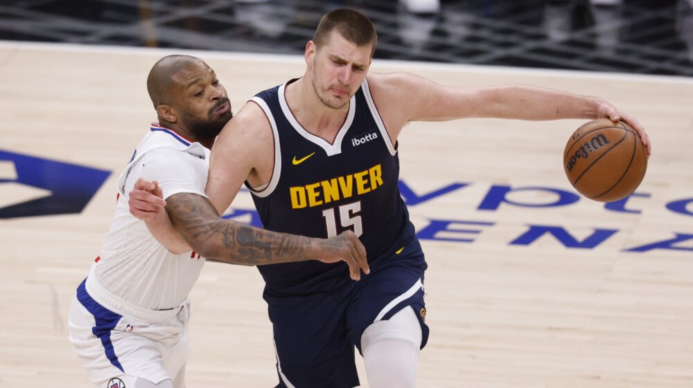 Jokić upisao novi tripl-dabl, ali i promašio šut za pobedu Denvera protiv Klipersa 1