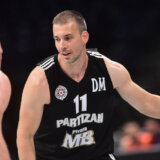 Partizanove legende pobedile Valensiju u čast Dejana Milojevića 7