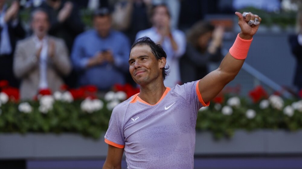 Poslednji ples u Madridu, Nadal započeo "metlanjem" 10