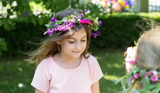 Danas je Lazareva subota, praznik poznat i kao Vrbica: Zašto deca oko vrata nose zvončiće 13