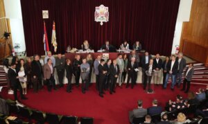 Smrt demokratije i parlamentarizma u Kragujevcu: Milan Tanović (POKS) povodom „bežanja od teme slučaj Servis” gradskih vlasti