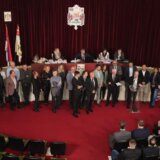 Cirkus zarad sitnih interesa ili do sledećeg „ćutanja”: Zbog čega su opozcioni odbornici u Kragujevcu „zanemeli” na sednici Skupštine grada 1