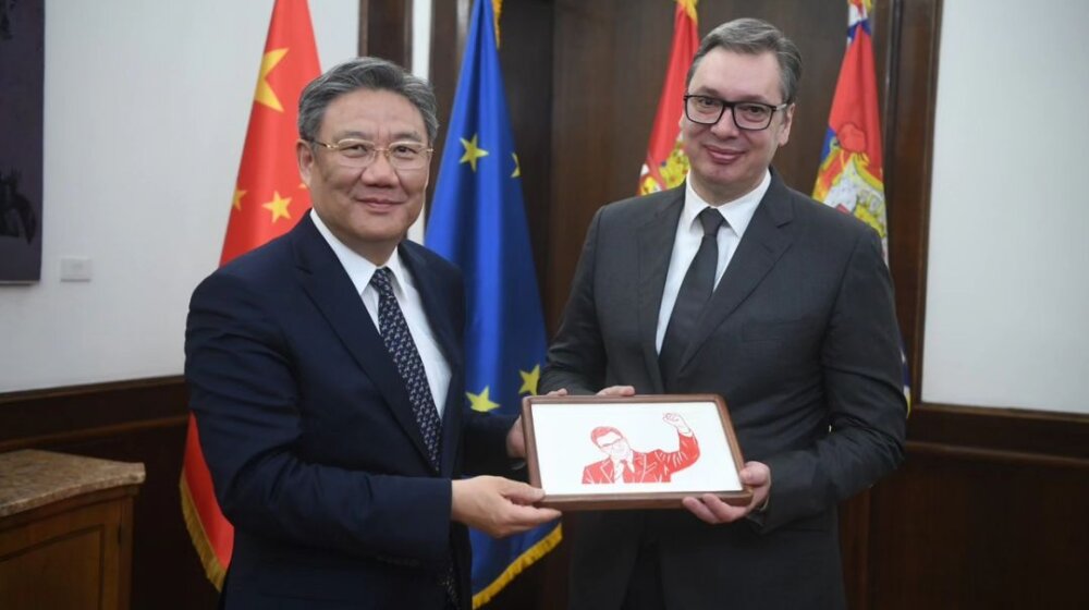 Vučić razgovarao sa ministrom trgovine Kine Vangom Ventaom: Ponosan sam na partnersku saradnju 1