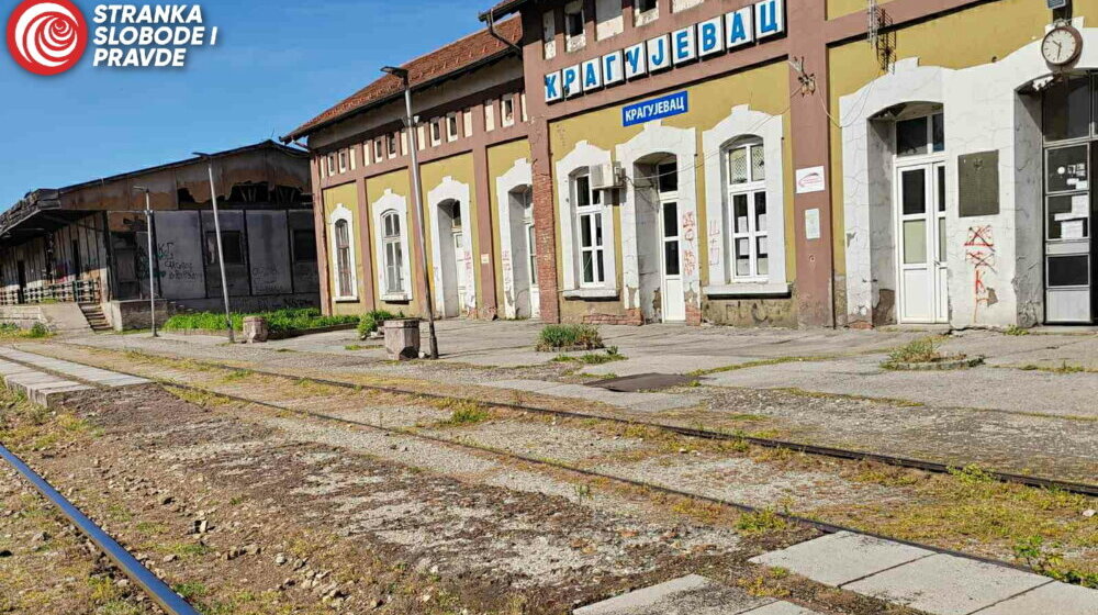 Jekić (SSP): Kragujevčani osuđeni na železničku stanicu i prugu iz 19. veka 1