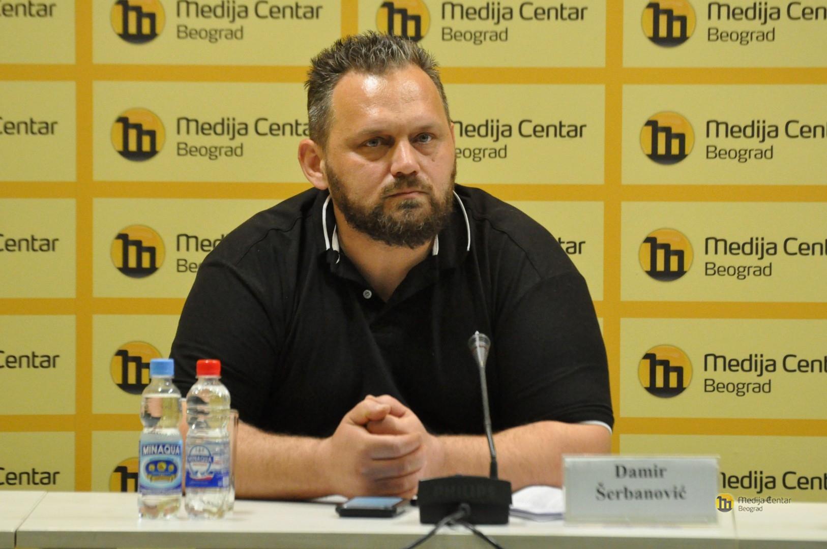 Rumunska partija zatražila smenu načelnika UKP Ninoslava Cmolića zbog širenja govora mržnje 5 Rumunska partija zatražila smenu načelnika UKP Ninoslava Cmolića zbog širenja govora mržnje 5