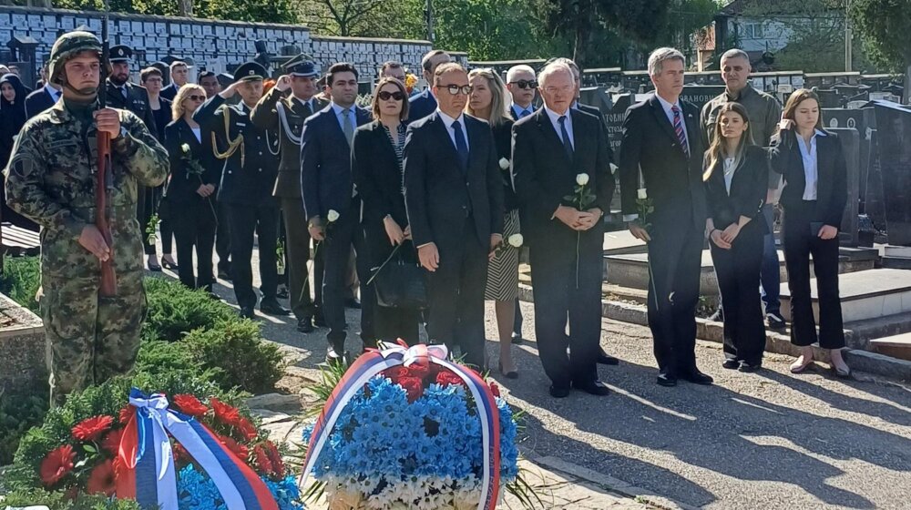 Položeni venci u Beogradu povodom godišnjice bombardovanja 1941. godine 1