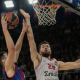 Plej-of Evrolige: Poravnala i Barselona protiv Olimpijakosa, Milutinov nijedan šut na koš 4