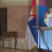 (VIDEO) Poslanik Jovanović upao uoči početka pres konferencije Ane Brnabić 16