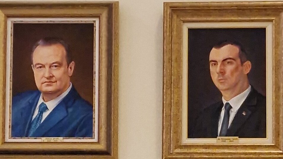 (FOTO) Srđan Milivojević objavio fotografiju Orlićevog portreta u Skupštini 3