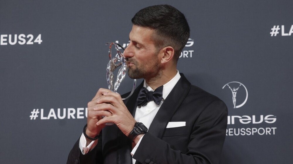 Mučo respeto: Kako je Novak Đoković biranim rečima na španskom u Madridu obasuo Rafaela Nadala (VIDEO) 1