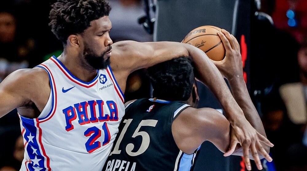 Nekada pismo u Jelisejsku palatu, danas pod zastavu SAD: Da li je NBA zvezda Džoel Embid izigrao Emanuela Makrona? 1