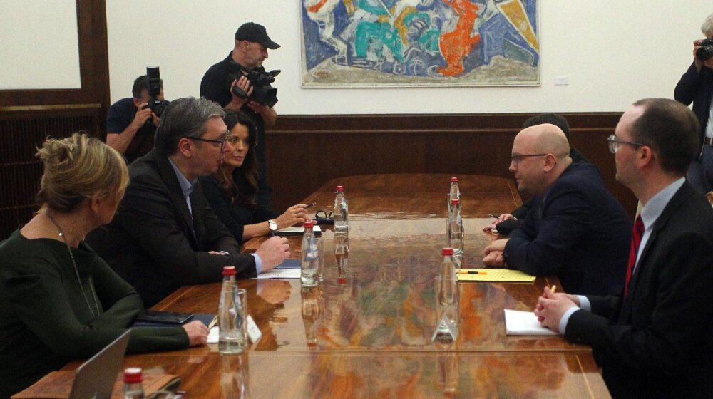 Vučić nakon sastanka sa Zaracinom: Ni u čemu se nismo saglasili 1