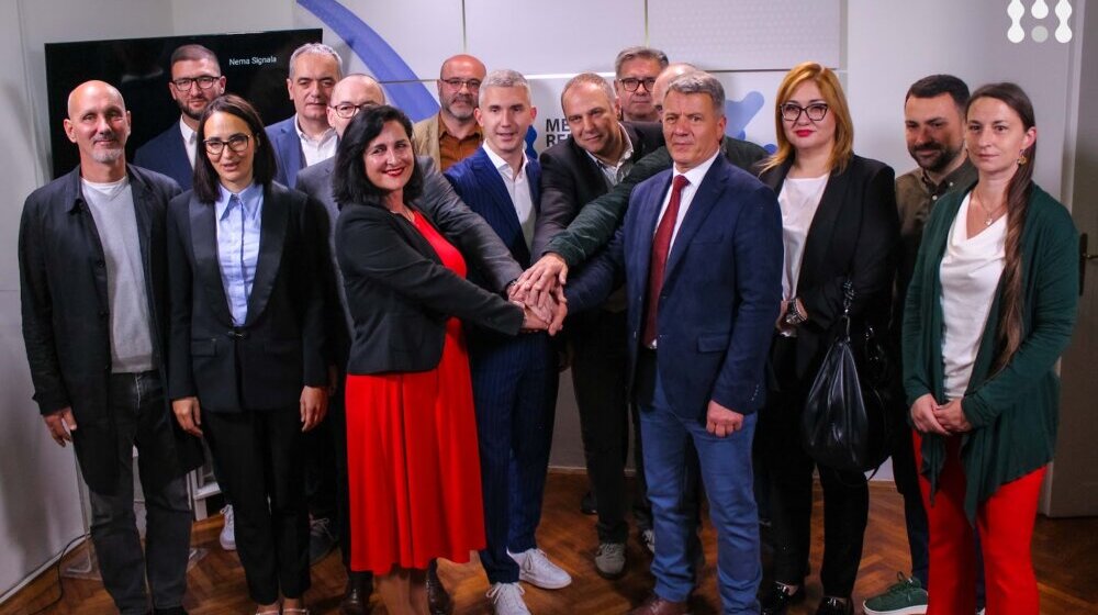 Na izbore u Nišu izlazi novoformirana koalicija "Biram Niš", u kojoj su četiri od sedam stranaka bivše "Srbije protiv nasilja" 14