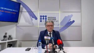 Dr Dragan Milić tvrdi da je njegov otkaz „politički“, a Komisija „oktroisana i ucenjena“: Kolegijum niškog Medicinskog fakulteta negira optužbe