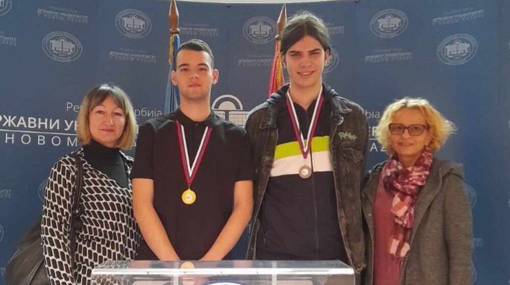 Gimnazijalci iz Zaječara osvojili prvo i treće mesto na Državnom takmičenju iz matematike 23