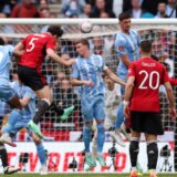 Preporođeni Koventri načinio neviđeni podvig u engleskom kupu, ali će se u finalu ipak ponovo igrati mančesterski derbi (VIDEO) 11