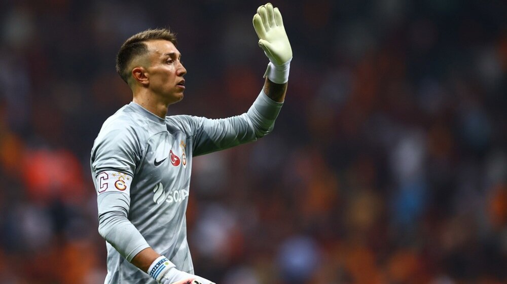 Odomaćeni stranac: Petstota utakmica Muslere u Galatasaraju, više nego Simović i Prekazi zajedno 1