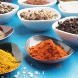 Ove začine treba da dodate u skoro sva jela jer utiču na nivo šećera i holesterol, tvrde lekari 5