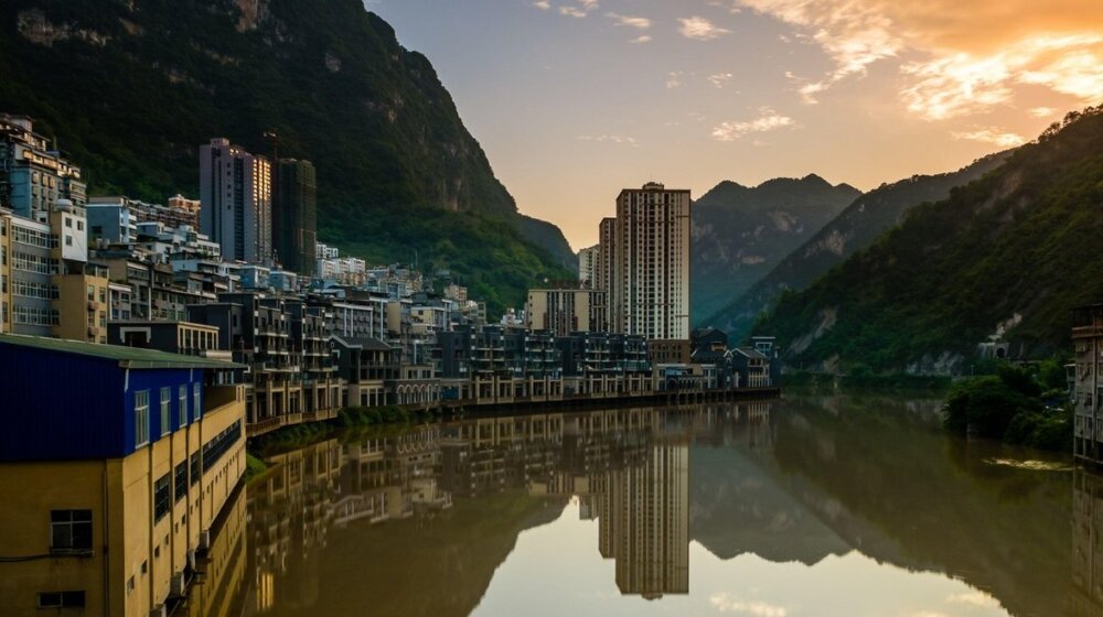 Najuži grad na svetu ima samo dve ulice i zanimljiviju istoriju i od samog izgleda 1