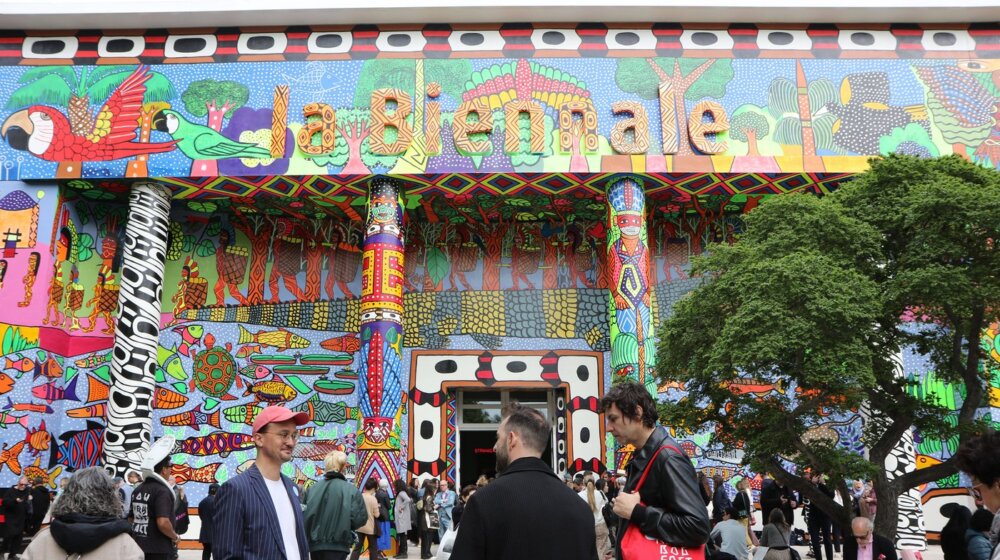 60. Bijenale u Veneciji – Stranci svuda, a i politika :SEEcult na najstarijoj svetskoj izložbi umetnosti (FOTO) 1