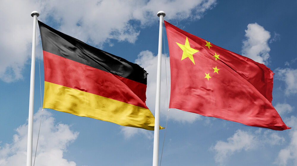 Peking odbacio optužbe za navodnu kinesku špijunažu nakon hapšenja saradnika nemačke partije u EP 10