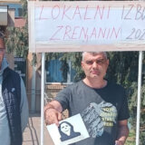 Policija zabranila štand SSP 'za prijavu fantomskih birača' u Zrenjaninu 11