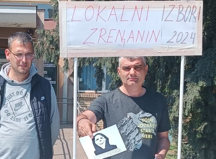 Policija zabranila štand SSP 'za prijavu fantomskih birača' u Zrenjaninu 1