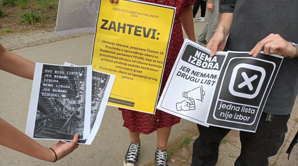 Ponovo prekinuto glasanje za Studentski parlament u Novom Sadu: Koškanje na ulazu na biračko mesto, intervenisala Hitna pomoć i policija 7