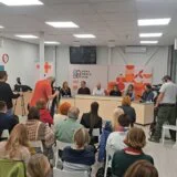 Tribina "Škola za sve nas" u Novom Sadu: Za godinu dana od majskih tragedija nismo naučili ništa, naše podele samo su se produbile 1